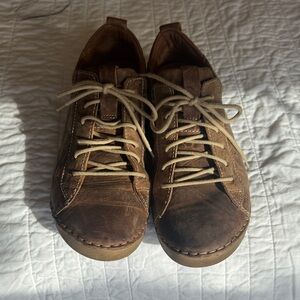 Stylish Brown Leather Women's Sneakers EU 37/US 6.5